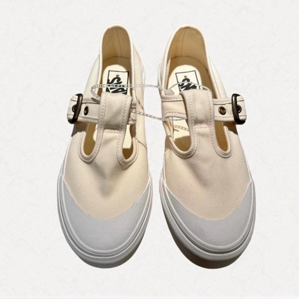 Vans Style 93 Mary Jane White Canvas Lug Sole Shoes NWOT Women’s - Picture 3 of 9